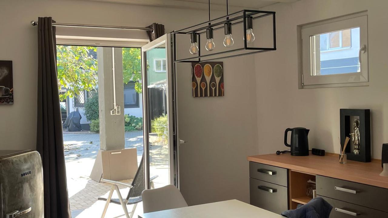 דירות דיסבורג Oase Im Gruenen Hinterhof, Eg, Ruhe, Terrasse, Carport, Free Paytv, Kaffee&Tee, Fahrraeder מראה חיצוני תמונה