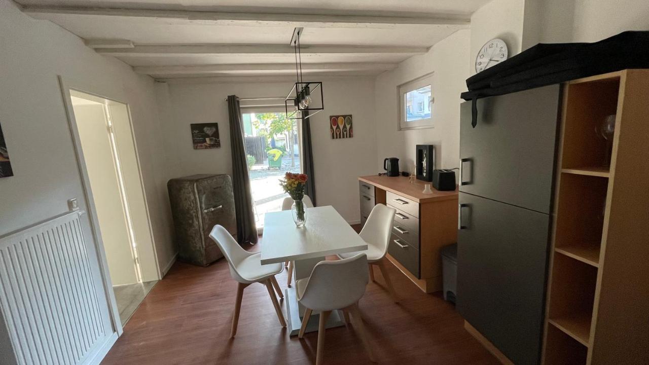דירות דיסבורג Oase Im Gruenen Hinterhof, Eg, Ruhe, Terrasse, Carport, Free Paytv, Kaffee&Tee, Fahrraeder מראה חיצוני תמונה